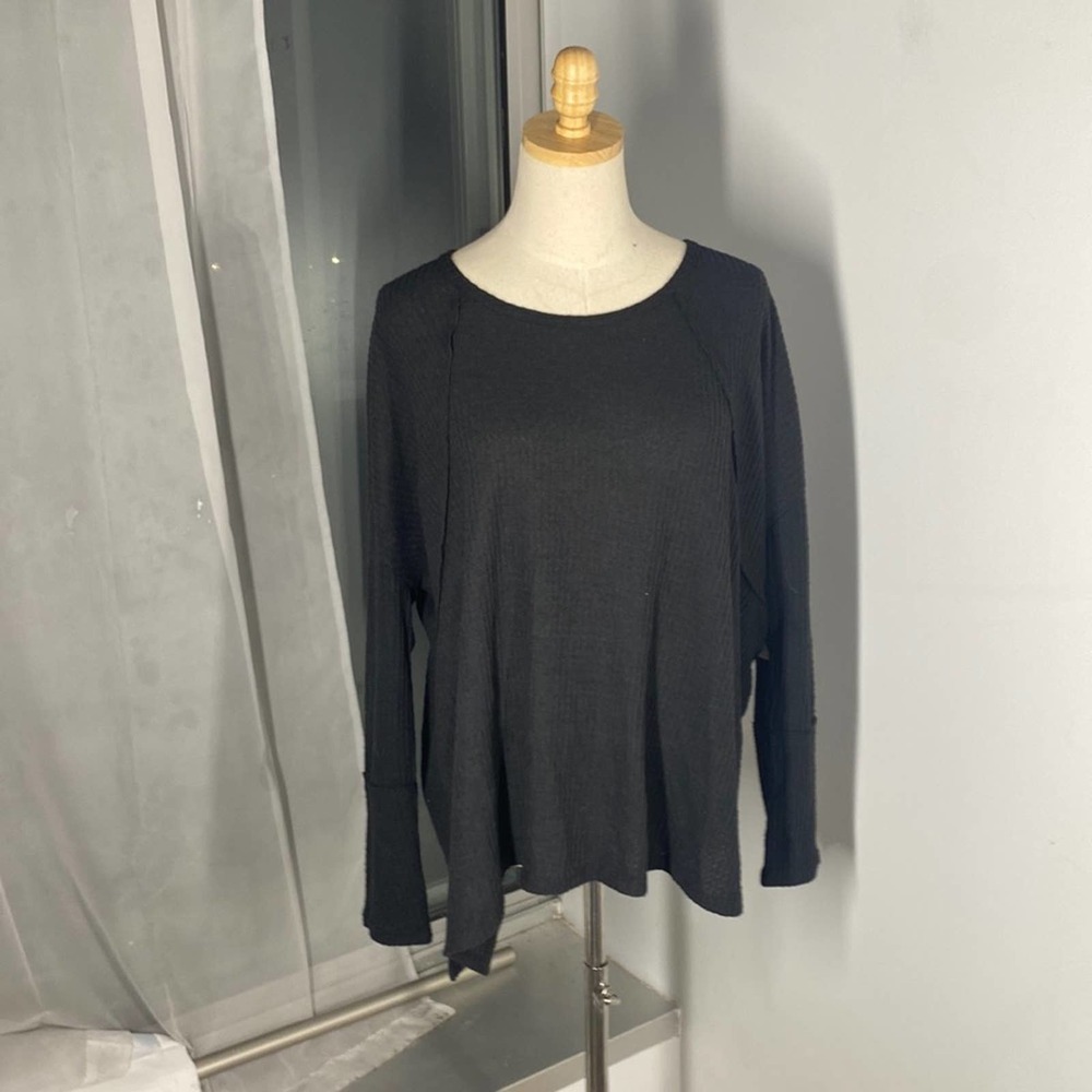 Forgotten grace black waffle print long sleeve t shirt size L